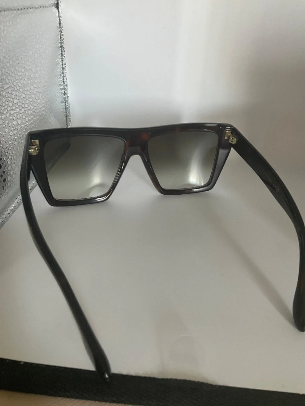 Victoria Beckham sunglasses VB686S 234